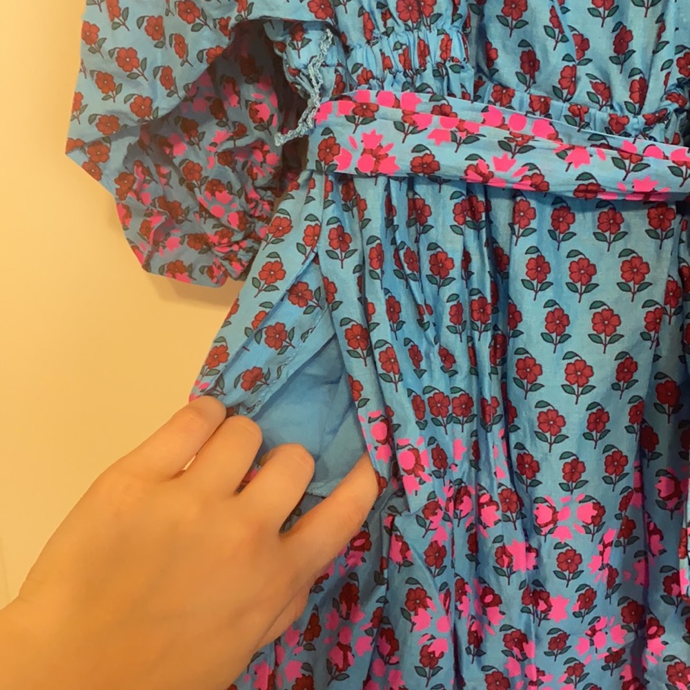 Dolman sleeve mini dress in layered block print - Picture 2 of 3